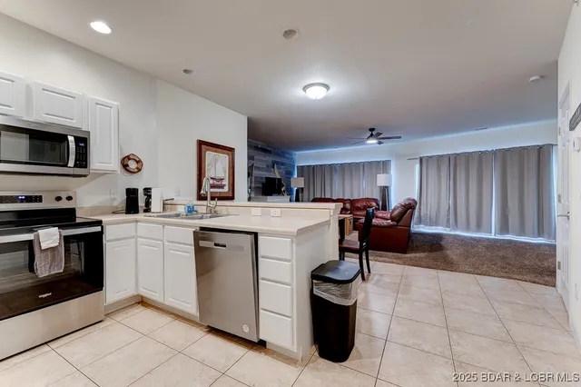 $249,900 | 4935 Robbins Circle, Unit 211, Osage Beach, MO 65065