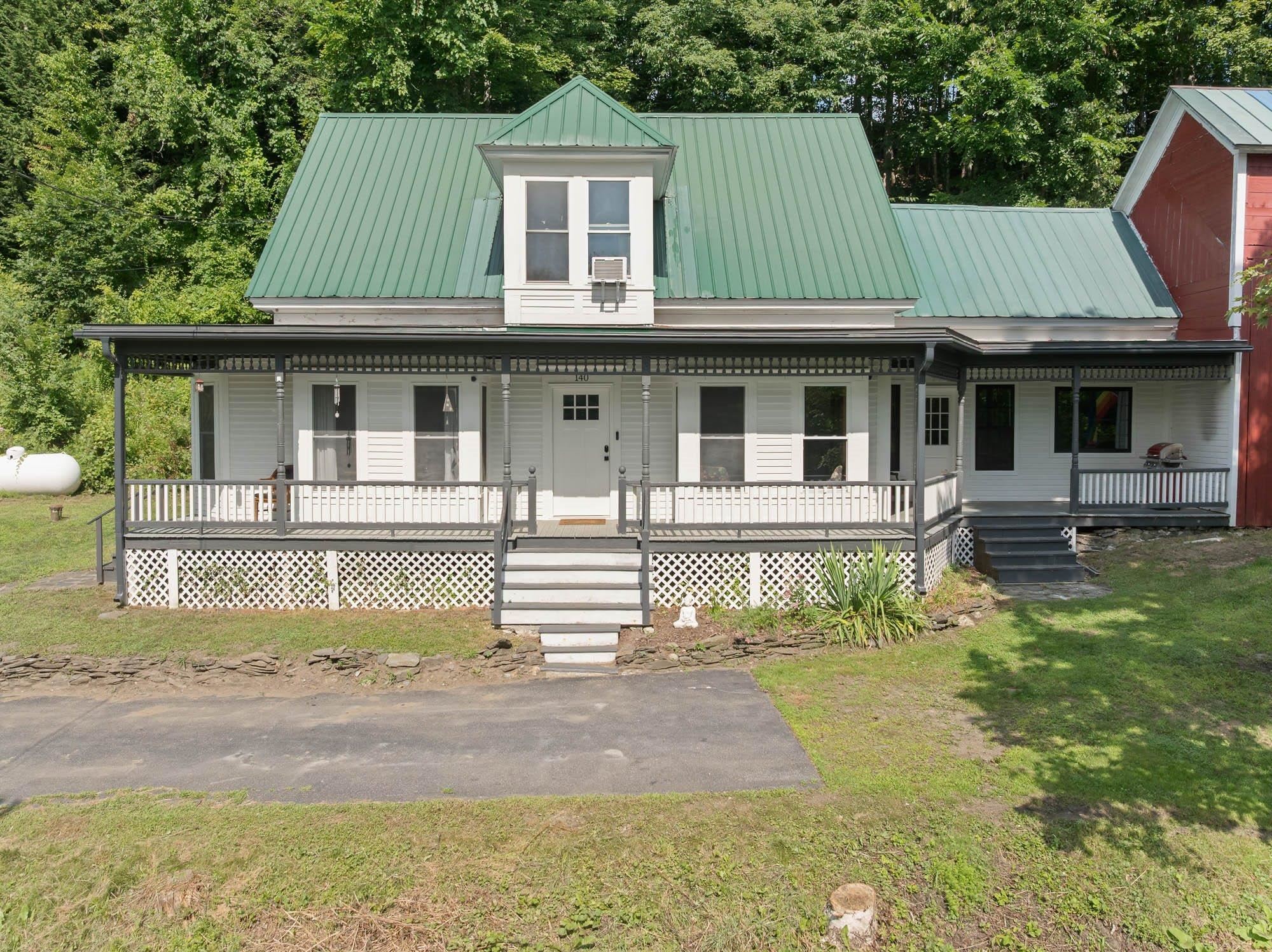 140 Pleasant Street Williamstown, VT 05679 - Photo 36 of 59