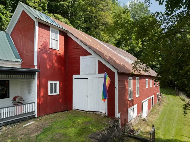 $439,000 | 140 Pleasant Street, Williamstown, VT 05679