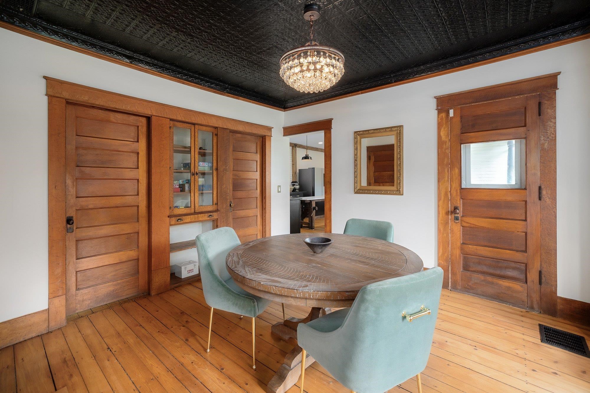 140 Pleasant Street Williamstown, VT 05679 - Photo 10 of 59