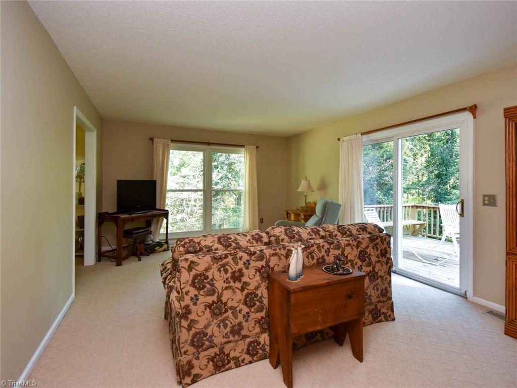 946 Amity Road Asheboro, NC 27203 - Photo 11 of 27 Gallery Image 11