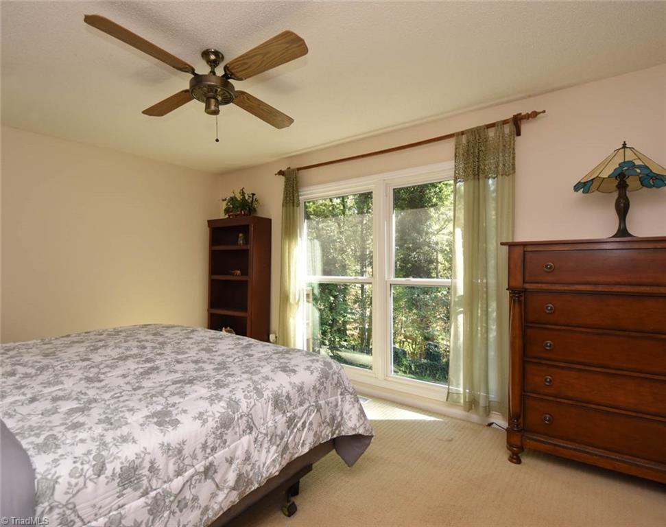 946 Amity Road Asheboro, NC 27203 - Photo 12 of 27 Gallery Image 12