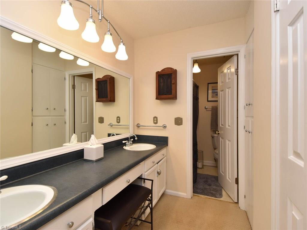 946 Amity Road Asheboro, NC 27203 - Photo 14 of 27 Gallery Image 14