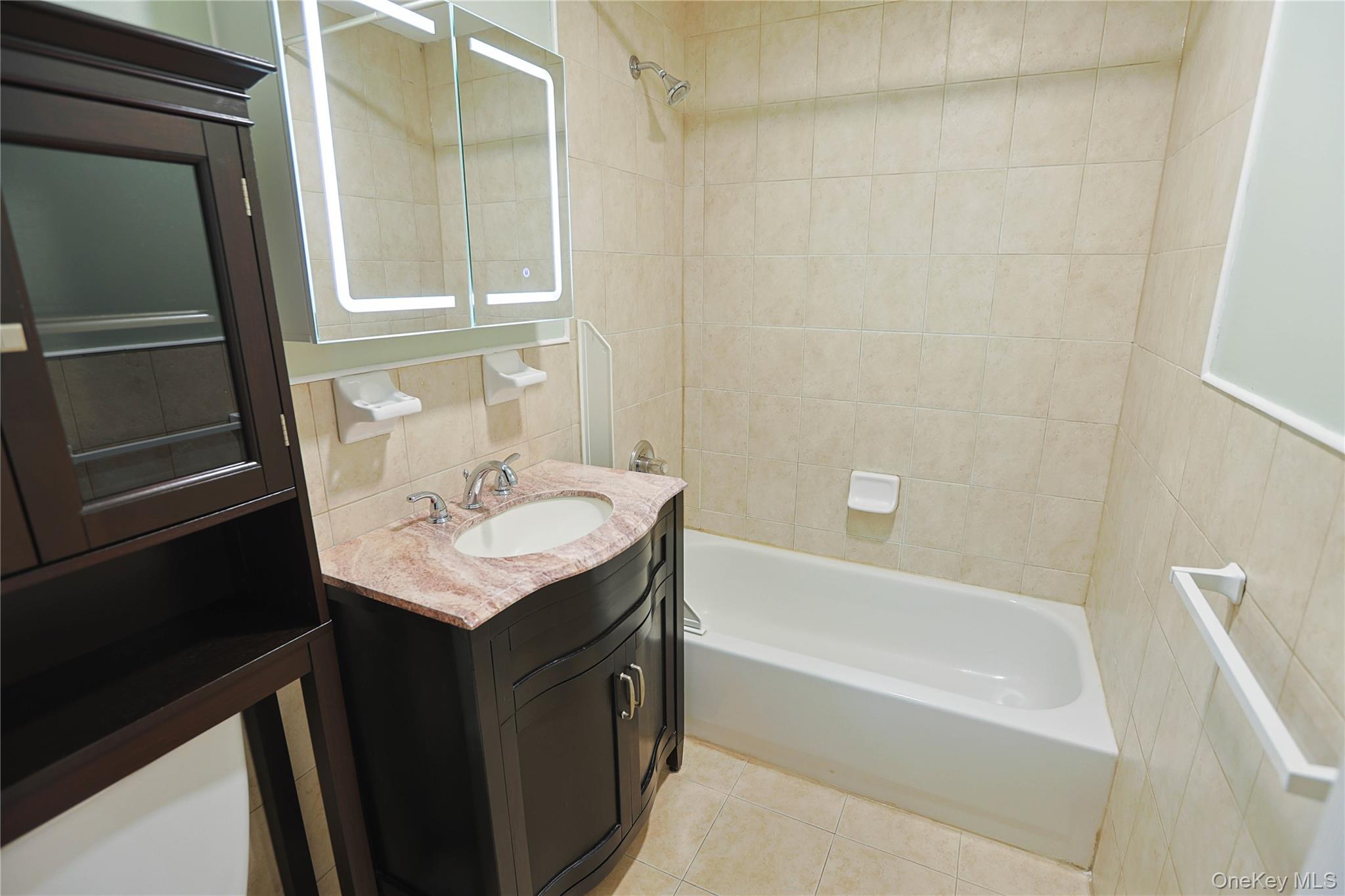 56-36 Remsen Place, Unit 2 Queens, NY 11378 - Photo 9 of 10 Gallery Image 9