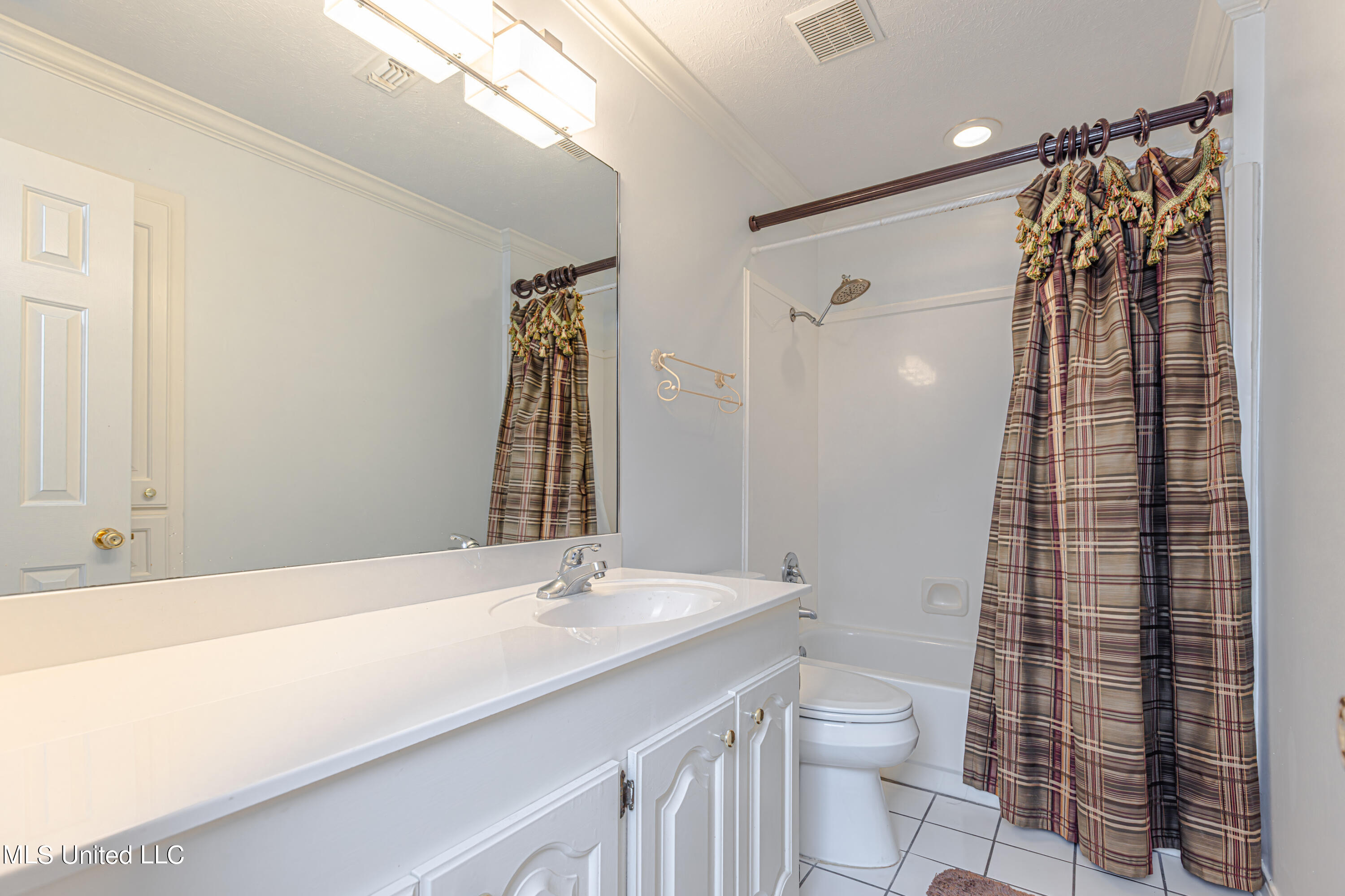 149 Overlook Pointe Drive Ridgeland, MS 39157 - Photo 58 of 98 1R4A5277-Enhanced-NR