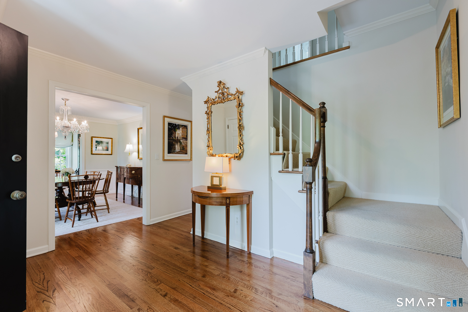 115 Tokeneke Road Darien, CT 06820 - Photo 6 of 28 Entry