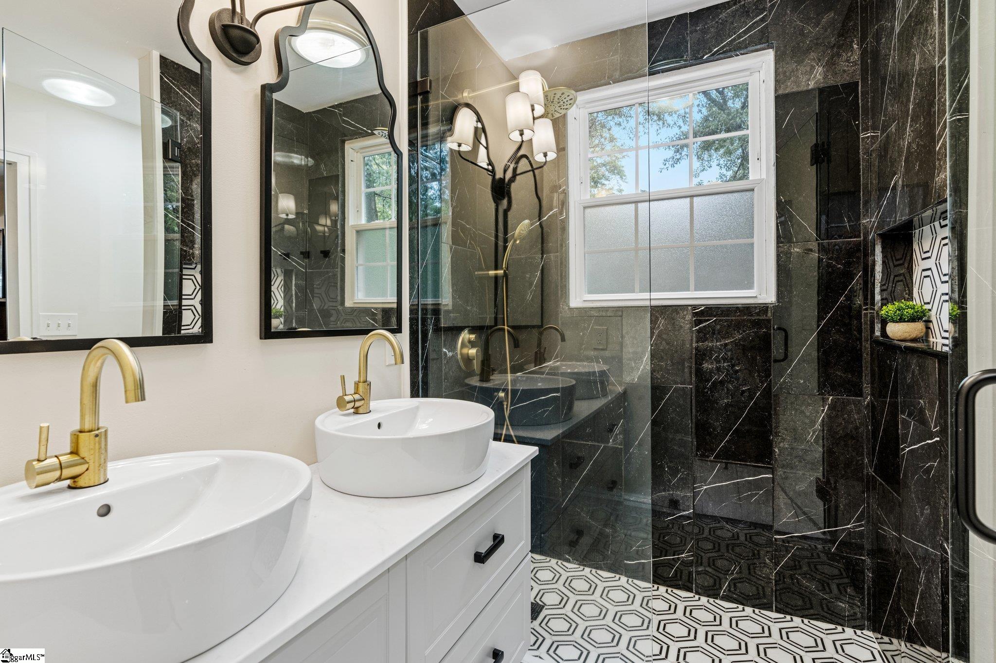 222 Grove Road Greenville, SC 29605 - Photo 14 of 33