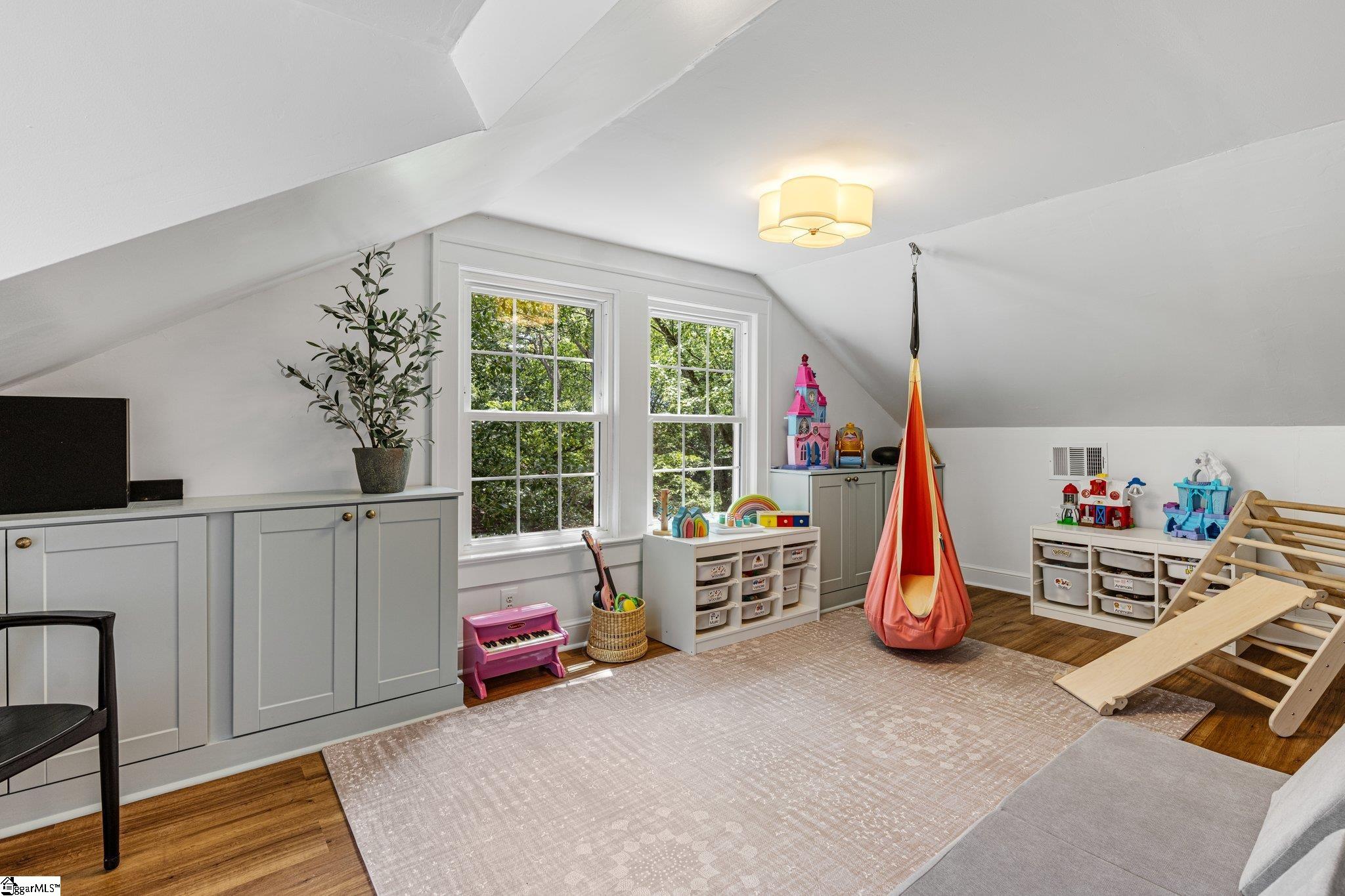 222 Grove Road Greenville, SC 29605 - Photo 23 of 33