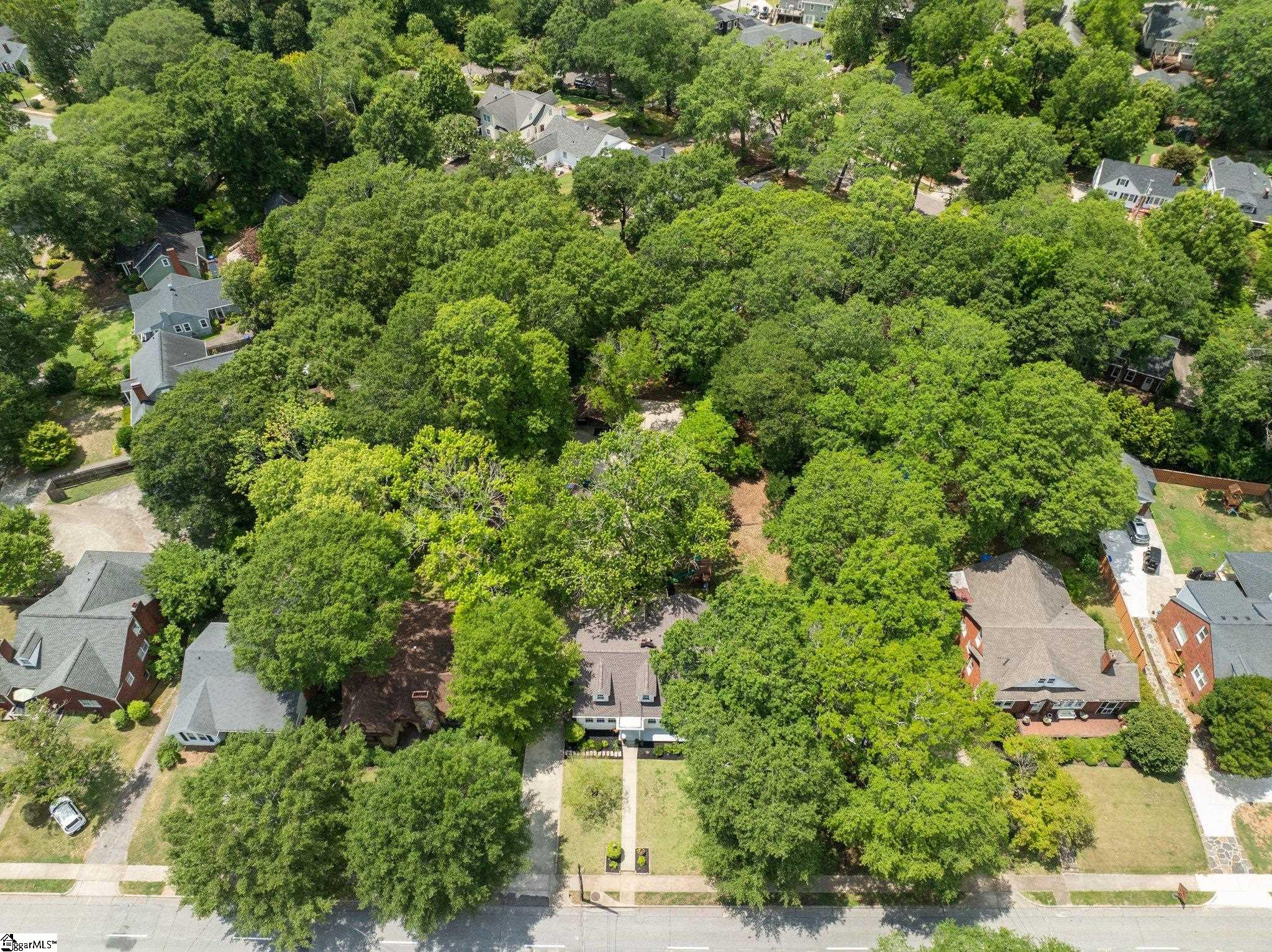 222 Grove Road Greenville, SC 29605 - Photo 30 of 33