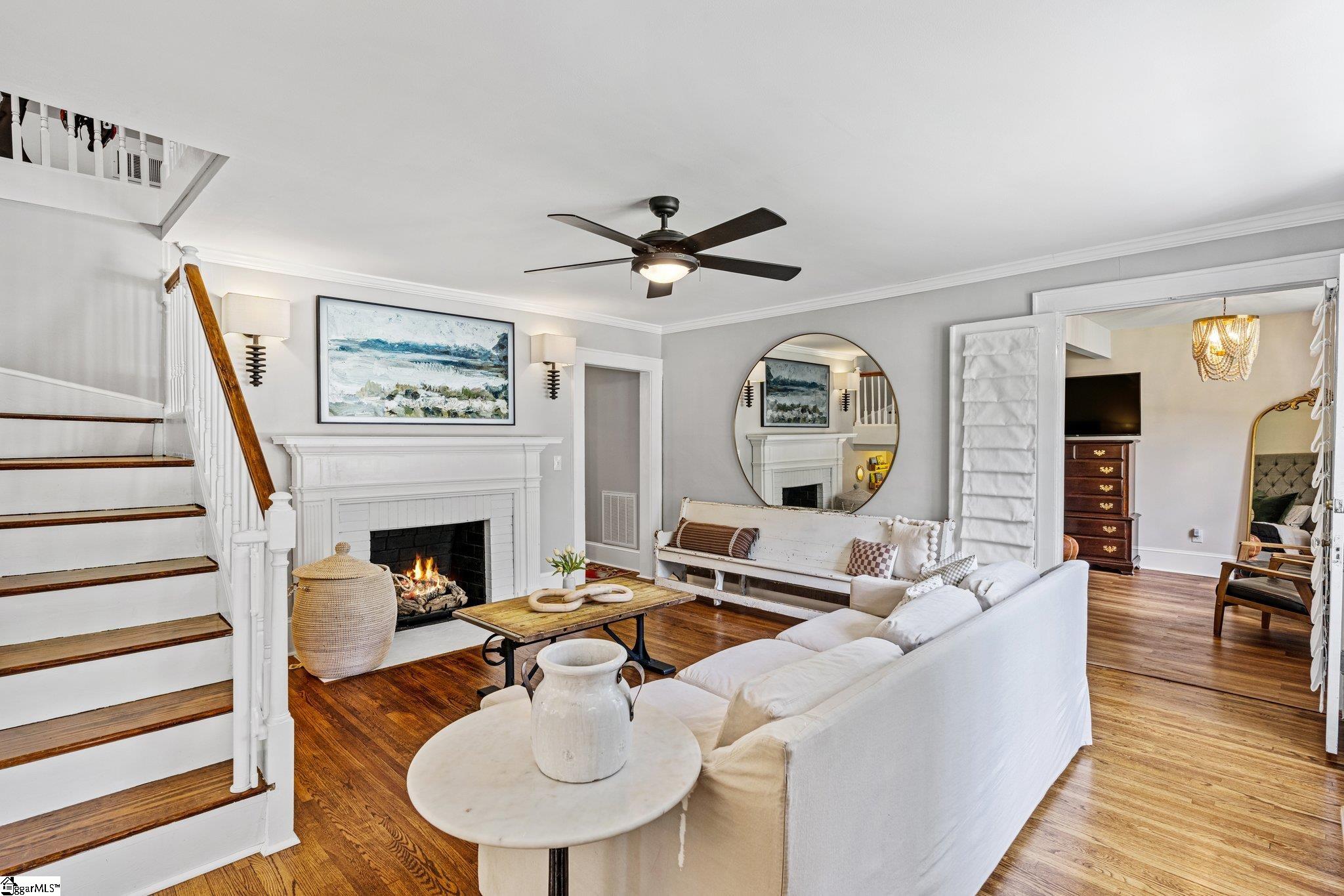 222 Grove Road Greenville, SC 29605 - Photo 4 of 33