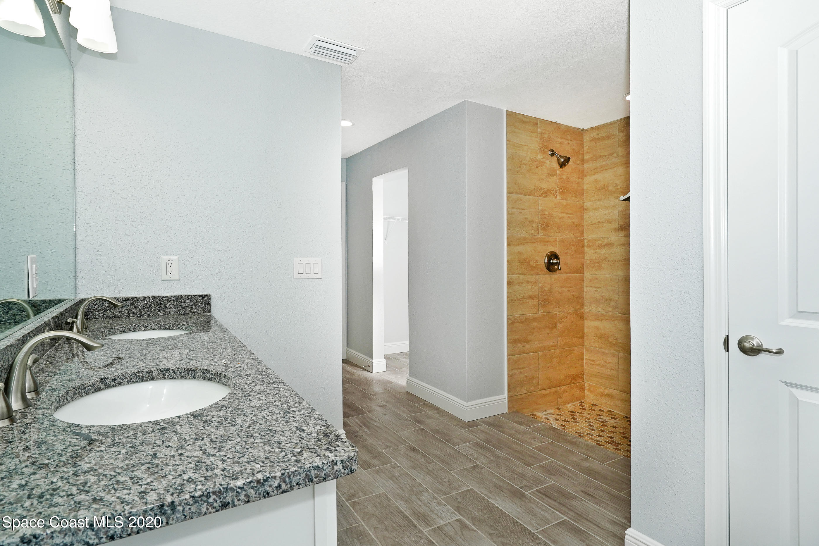 1384 Sapulpa Road Southwest Palm Bay, FL 32908 - Photo 26 of 31 1342 Salina St SE-23