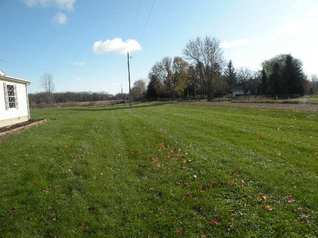 6276 Krouse Road Ovid, MI 48866 - Photo 24 of 28 31400002-23.JPG