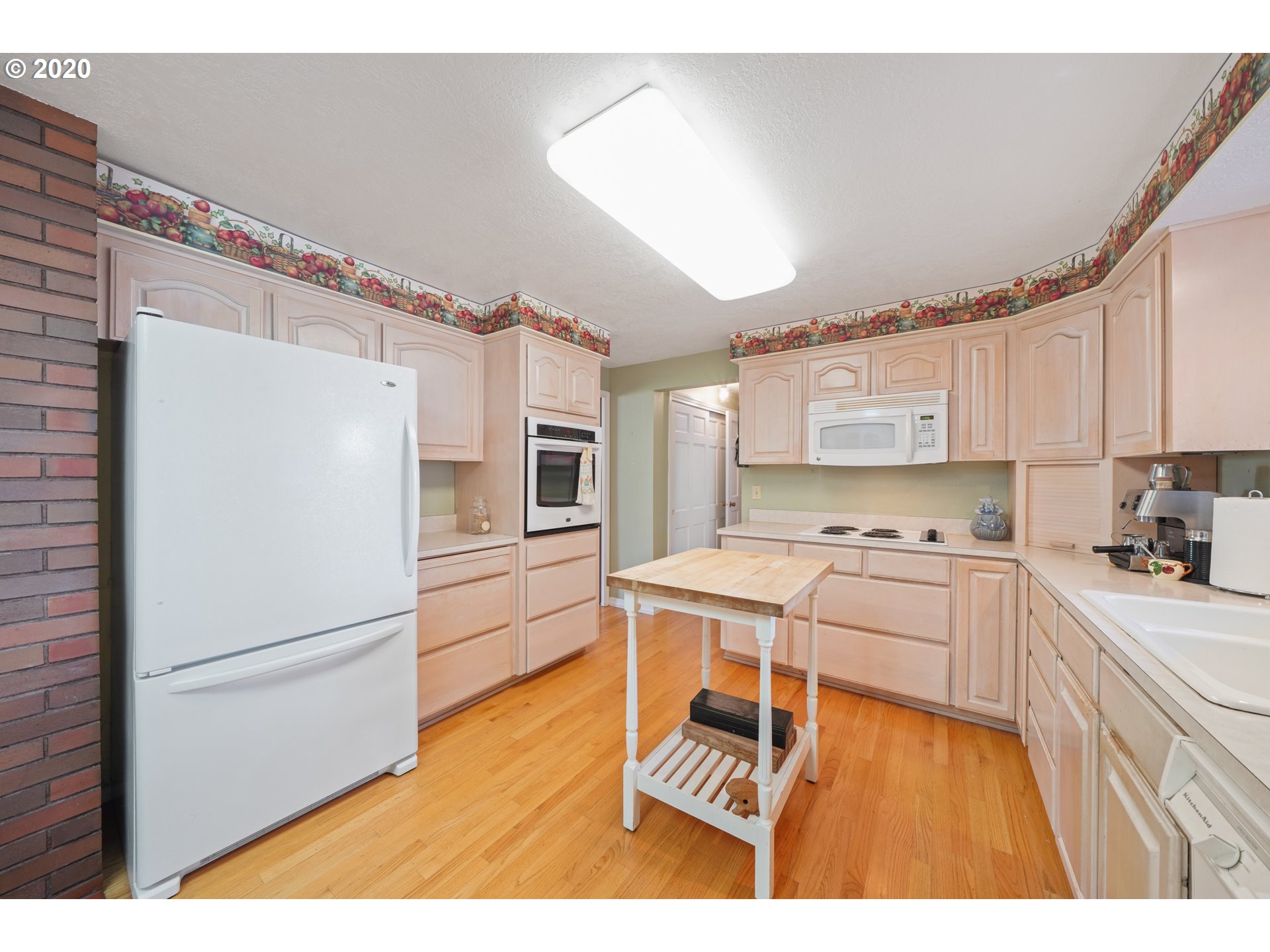 7255 Alderbrook Road Tillamook, OR 97141 - Photo 10 of 32 Gallery Image 10