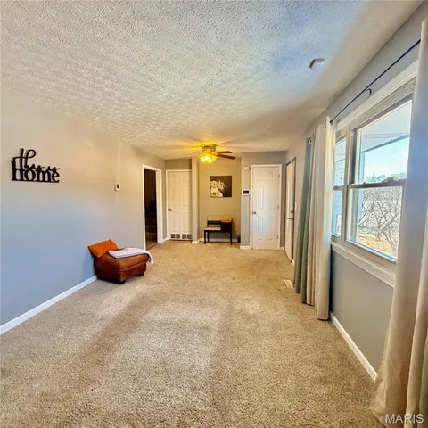 $209,900 | 1909 Long Drive, Waynesville, MO 65583