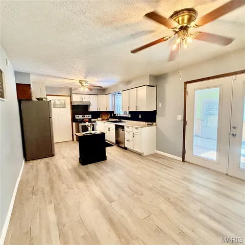 $209,900 | 1909 Long Drive, Waynesville, MO 65583