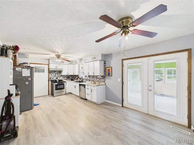 $217,900 | 1909 Long Drive, Waynesville, MO 65583