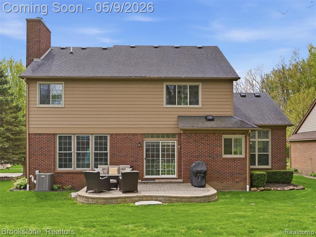 722 Lake Ridge Road Rochester, MI 48307 - Photo 38 of 48