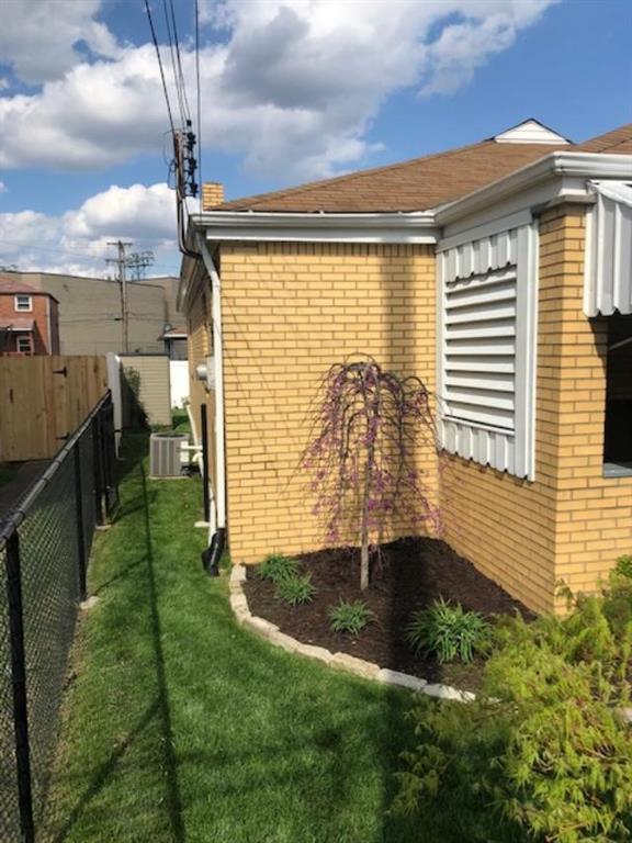 308 Wright Street McKees Rocks, PA 15136 - Photo 4 of 22