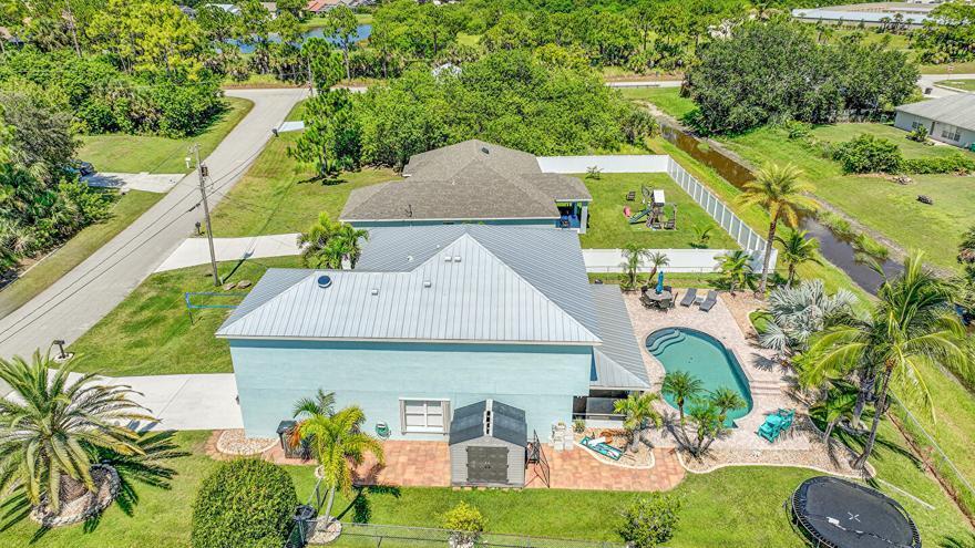 2685 Southwest Fair Isle Road Port St. Lucie, FL 34987 - Photo 39 of 46 21297898_1_880_495