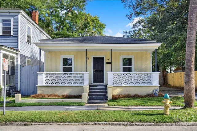 $275,000 | 1126 East Waldburg Street, Savannah, GA 31404