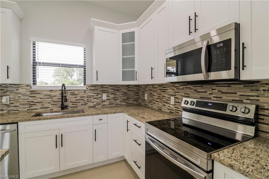 3418 4th Street Southwest Lehigh Acres, FL 33976 - Photo 6 of 15