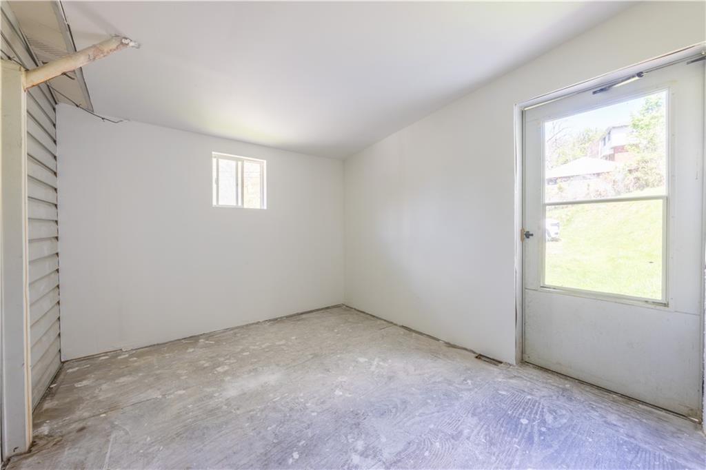 225 Lynn Road Brownsville, PA 15417 - Photo 17 of 21