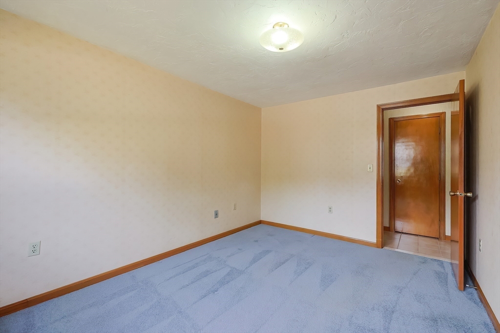 159 Orient Street Worcester, MA 01604 - Photo 21 of 42 Gallery Image 21