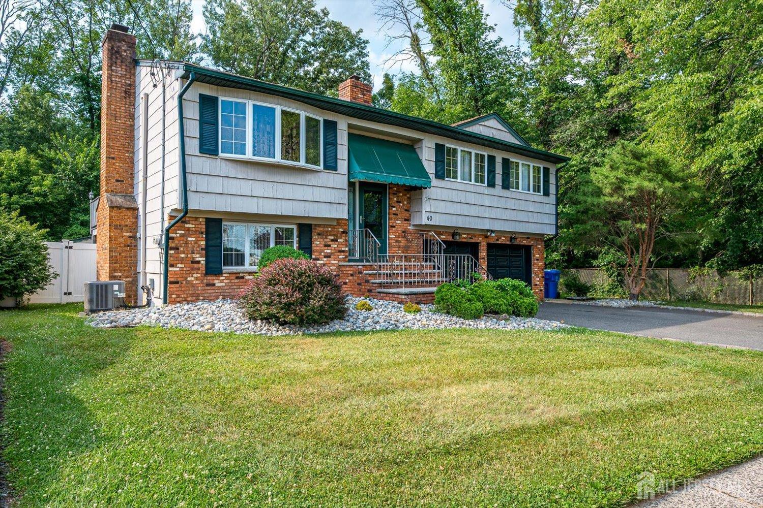 40 Winding Road Iselin, NJ 08830 - Photo 1 of 34