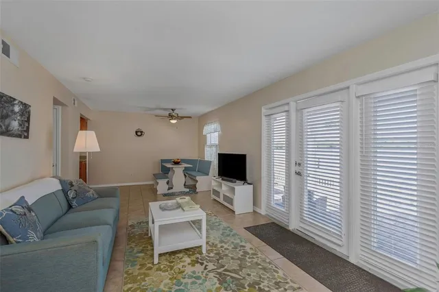 $259,000 | 105 Pompano Drive Southeast, Unit A, St. Petersburg, FL 33705