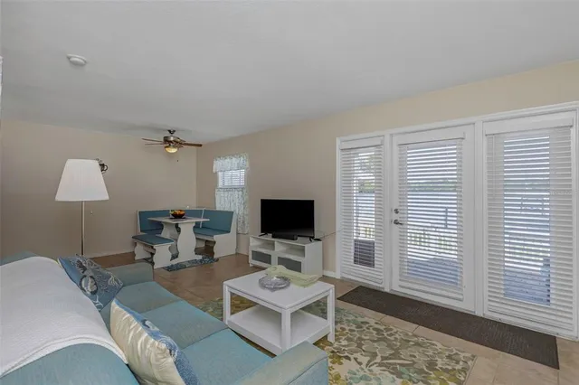 $259,000 | 105 Pompano Drive Southeast, Unit A, St. Petersburg, FL 33705