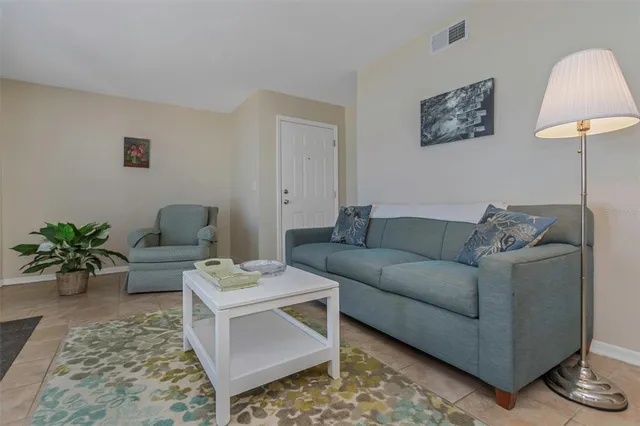 $259,000 | 105 Pompano Drive Southeast, Unit A, St. Petersburg, FL 33705