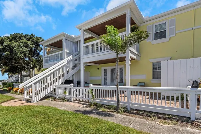 $259,000 | 105 Pompano Drive Southeast, Unit A, St. Petersburg, FL 33705