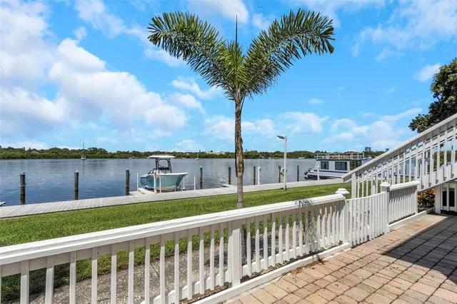 $259,000 | 105 Pompano Drive Southeast, Unit A, St. Petersburg, FL 33705