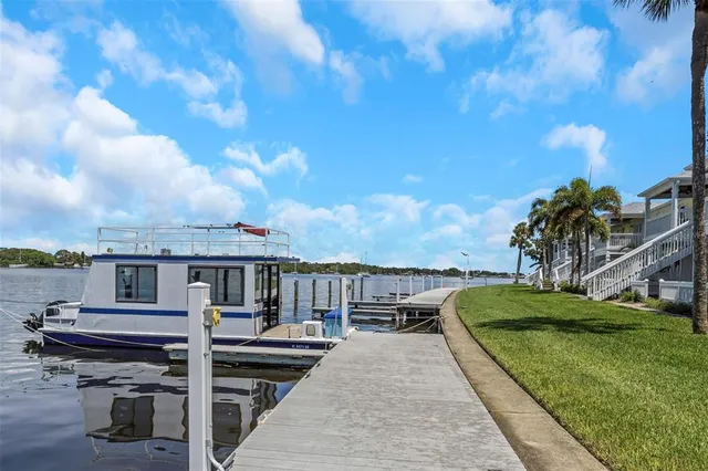 $259,000 | 105 Pompano Drive Southeast, Unit A, St. Petersburg, FL 33705