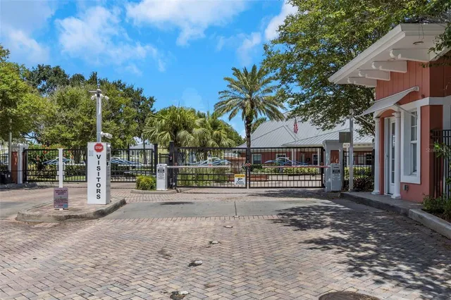 $259,000 | 105 Pompano Drive Southeast, Unit A, St. Petersburg, FL 33705