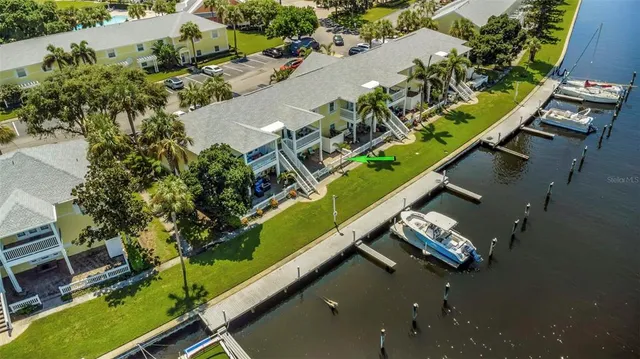 $259,000 | 105 Pompano Drive Southeast, Unit A, St. Petersburg, FL 33705