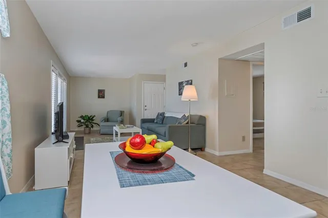 $259,000 | 105 Pompano Drive Southeast, Unit A, St. Petersburg, FL 33705