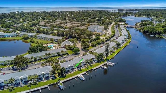 $259,000 | 105 Pompano Drive Southeast, Unit A, St. Petersburg, FL 33705