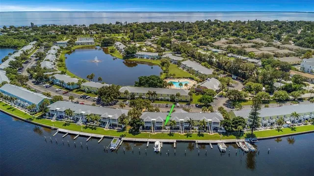 $259,000 | 105 Pompano Drive Southeast, Unit A, St. Petersburg, FL 33705