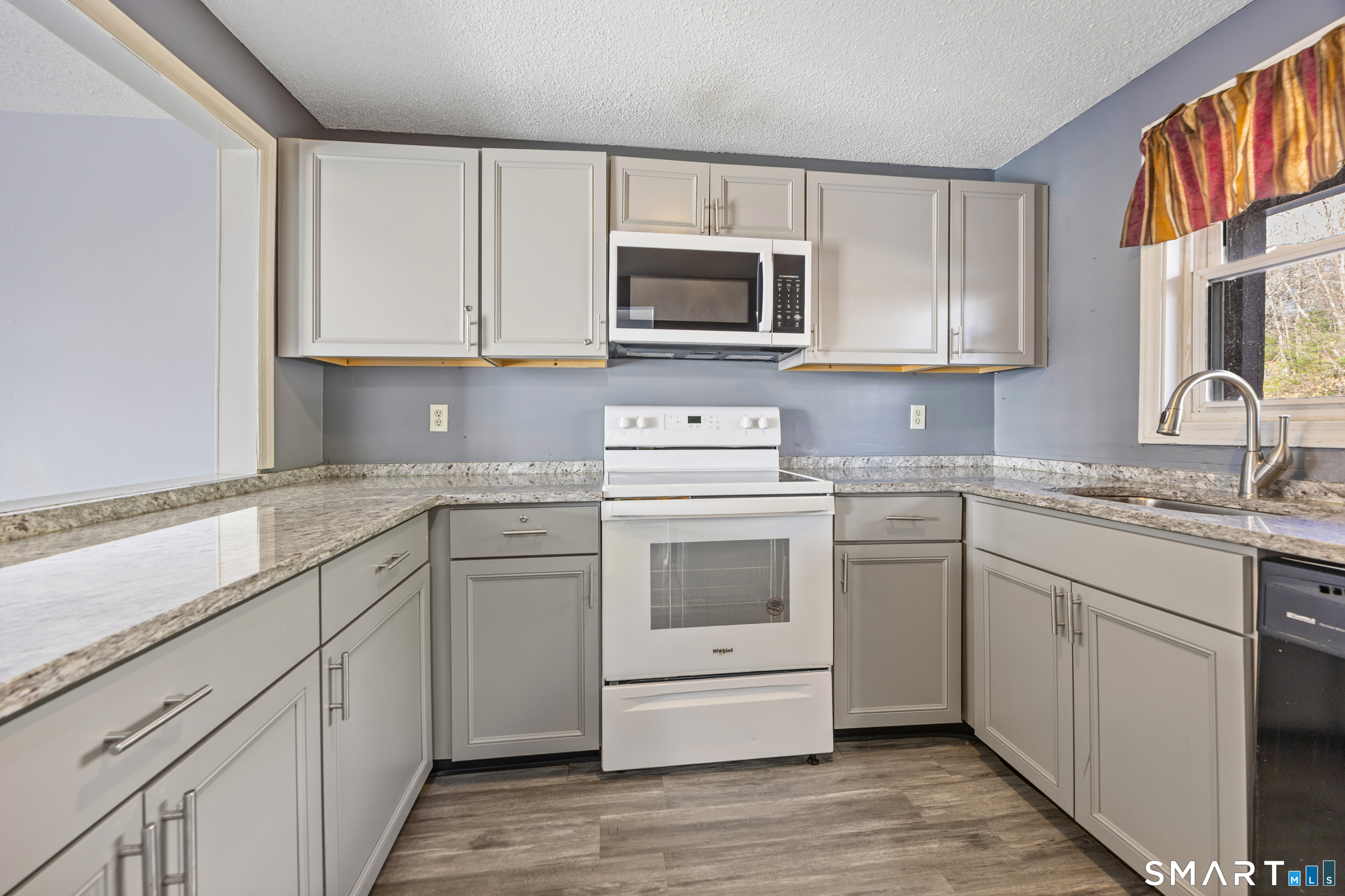 883 Rubber Avenue, Unit 2 Naugatuck, CT 06770 - Photo 6 of 21