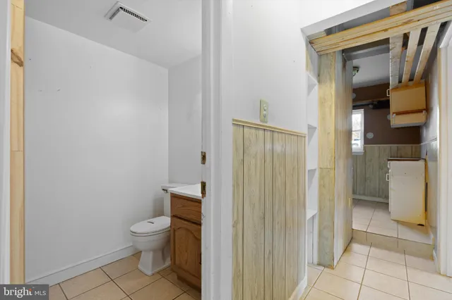 $299,900 | 571 West Diamond Avenue, Unit 40, Gaithersburg, MD 20877