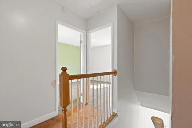 $299,900 | 571 West Diamond Avenue, Unit 40, Gaithersburg, MD 20877