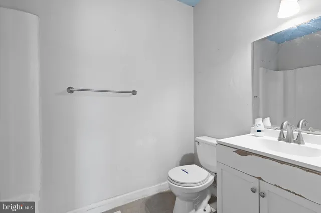 $299,900 | 571 West Diamond Avenue, Unit 40, Gaithersburg, MD 20877