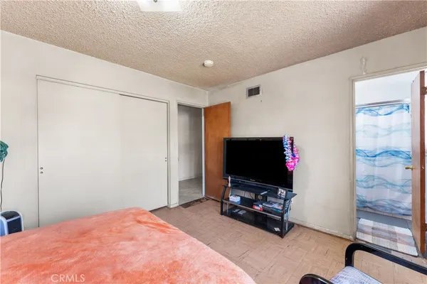 $610,000 | 13525 Simshaw Avenue, Sylmar, CA 91342