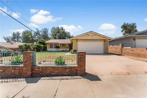 $610,000 | 13525 Simshaw Avenue, Sylmar, CA 91342