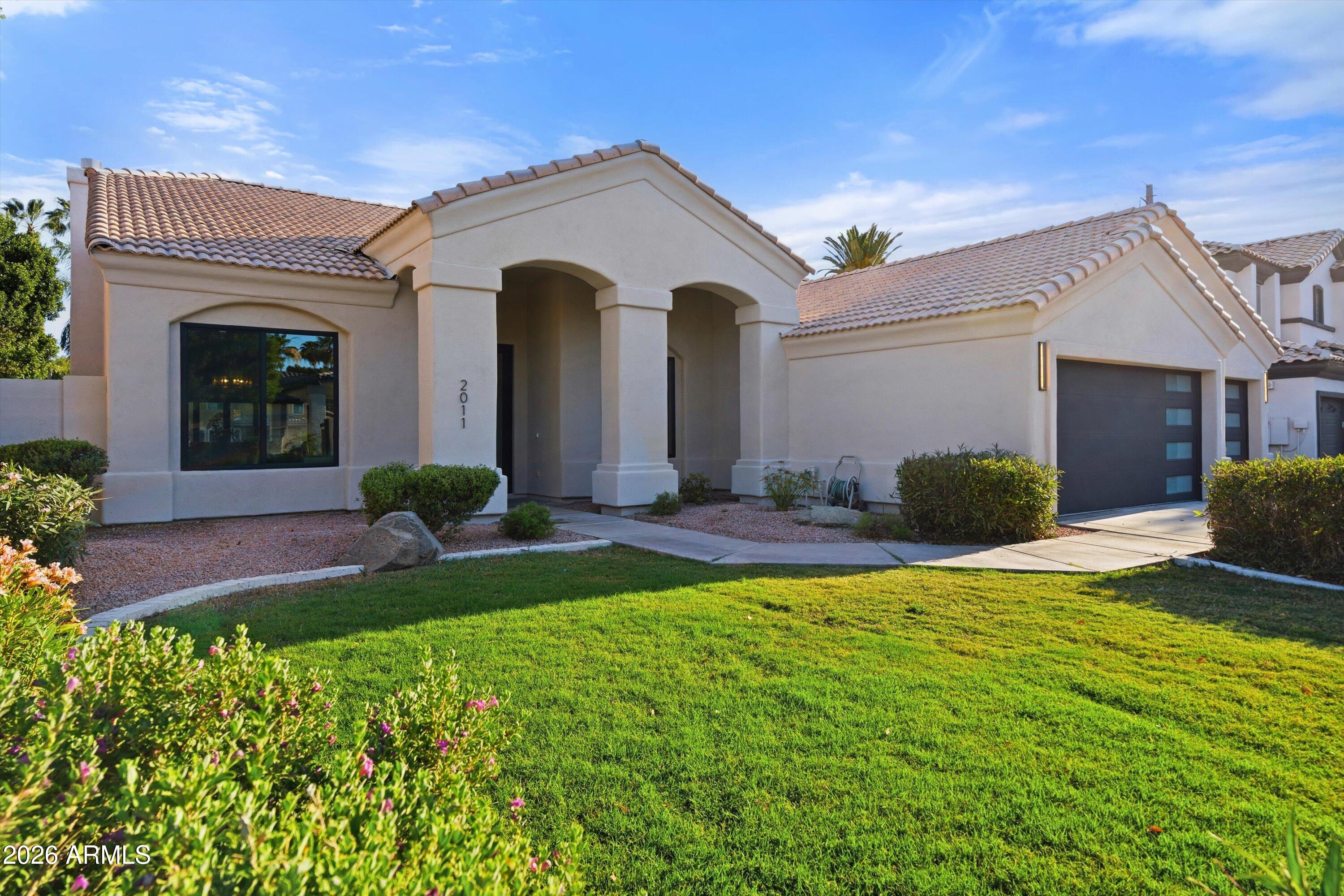 2011 East Clipper Lane Gilbert, AZ 85234 - Photo 36 of 39 05-Front of Home