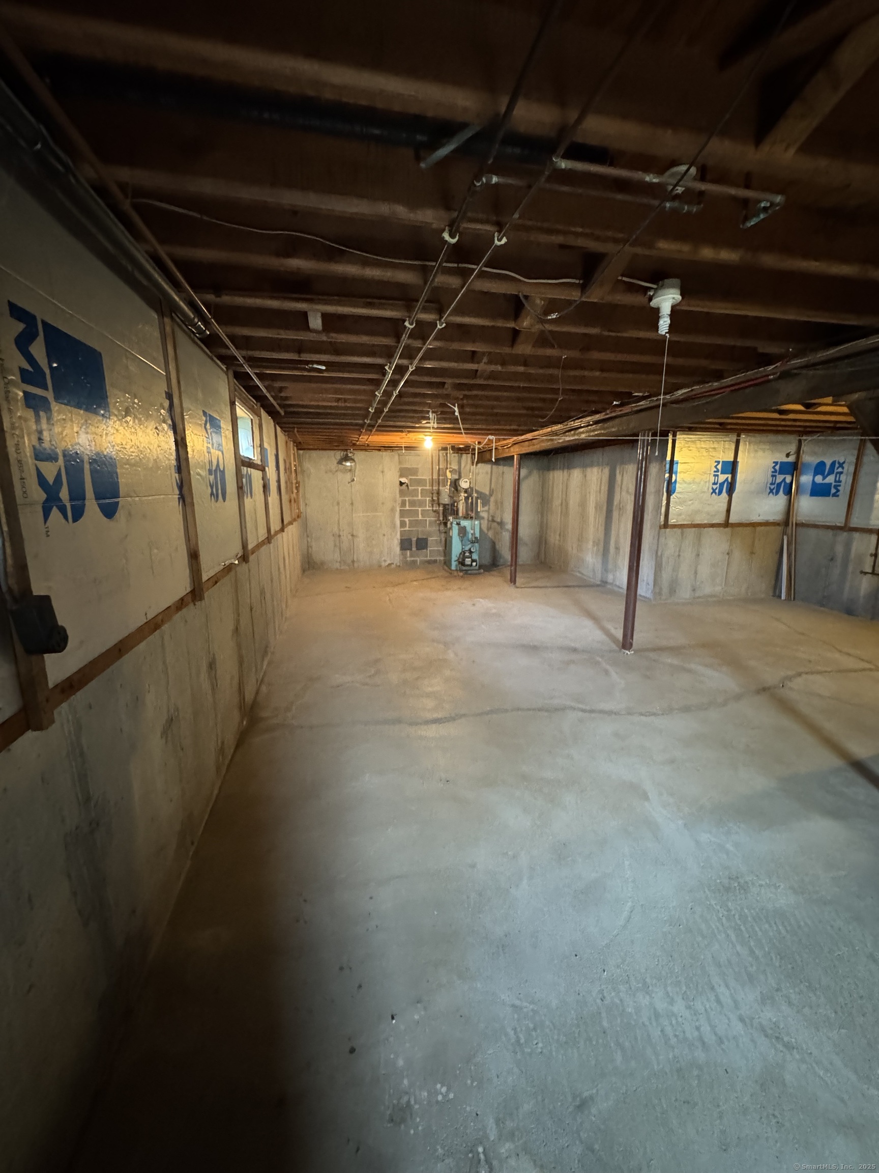 67 Royal Oak Circle Meriden, CT 06450 - Photo 23 of 25 a view of empty room