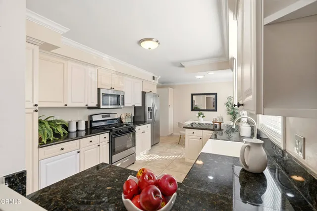 $1,898,000 | 3032 Wallingford Road, Pasadena, CA 91107