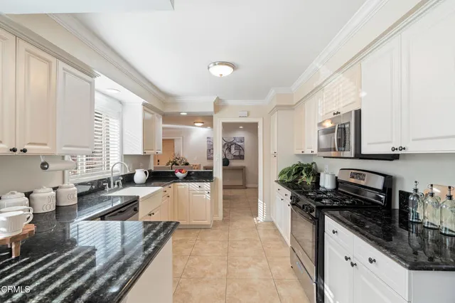 $1,898,000 | 3032 Wallingford Road, Pasadena, CA 91107