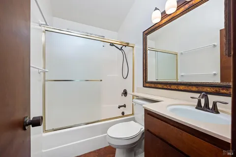 $1,600,000 | 190 Starboard Court, Bodega Bay, CA 94923